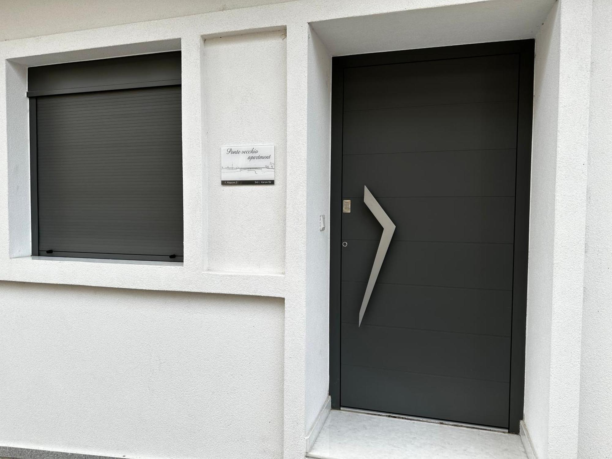 Ponte Vecchio Apartment Chalkís エクステリア 写真